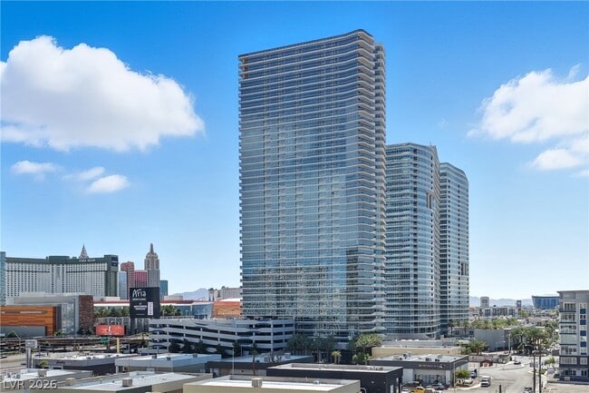 Building Photo - 4471 Dean Martin Dr Unit 604