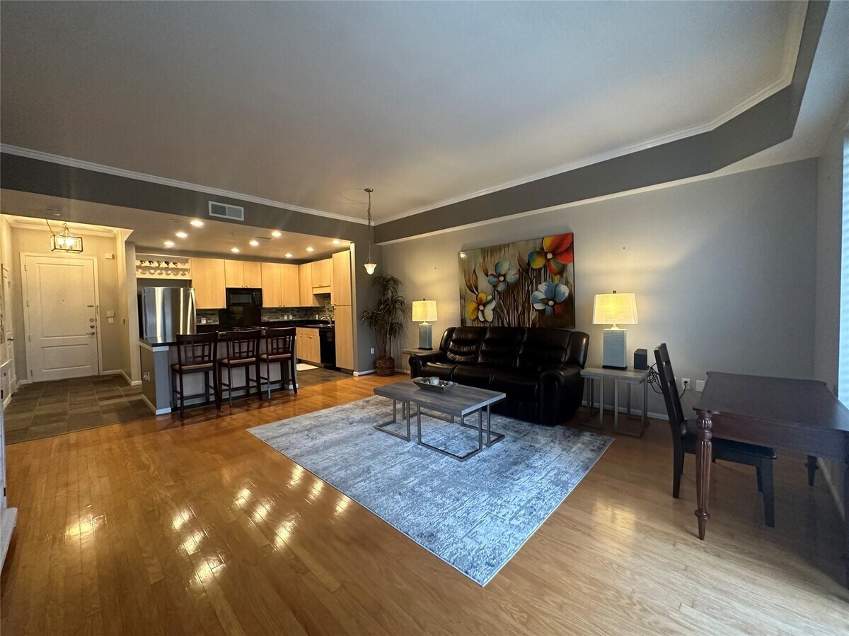 Photo - 3505 Sage Rd Unit 1107