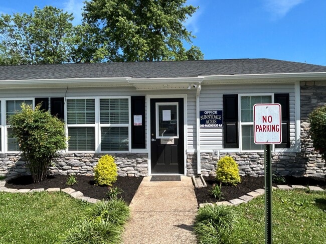 Building Photo - Sunnydale Acres Rental
