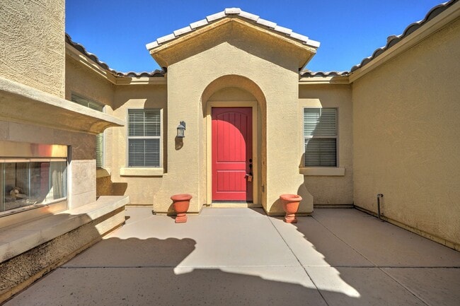 Photo - AVAILABLE NOW IN SHAMROCK ESTATES GILBERT!!!