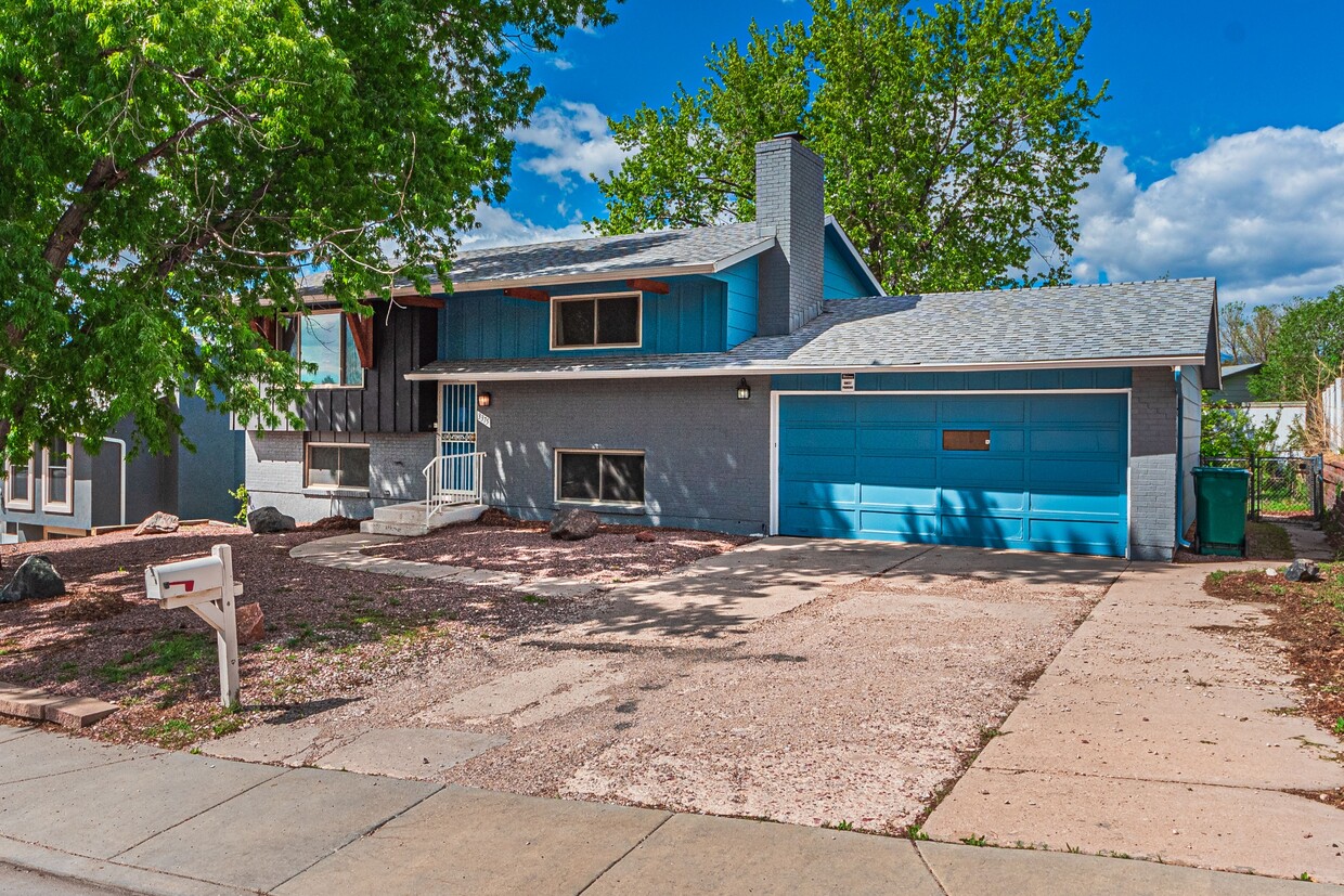 Photo - 3375 Montebello Dr W (Colorado Springs, CO)