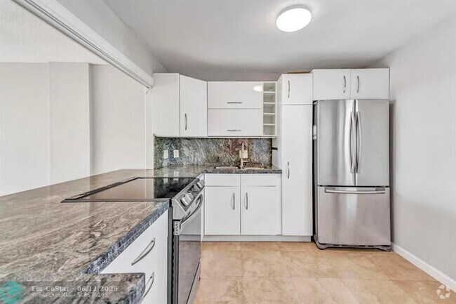 Building Photo - 3199 S Ocean Dr Unit 406 Rental