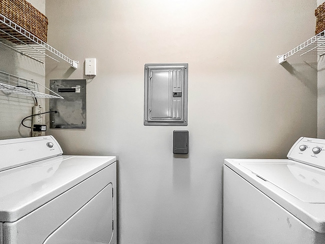 Halston Shiloh Valley Apartments
