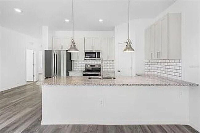 Photo - 617 SE 9th St