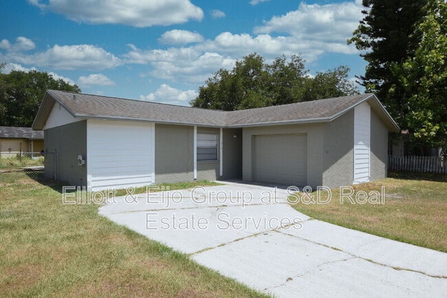 Photo - 1212 Waterview Blvd W Casa