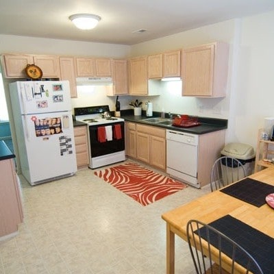 Photo - Red Wolf Crossing