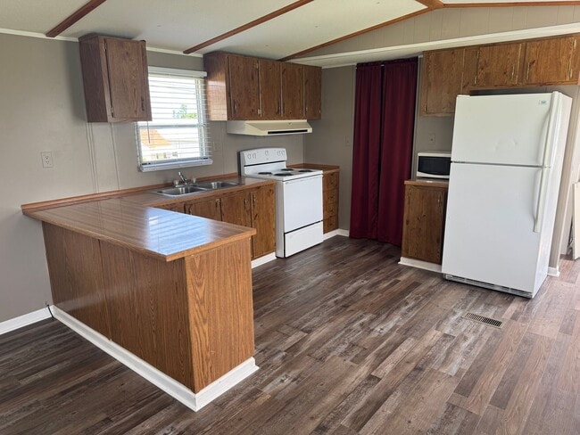 Photo - 2 Bedroom 1 Bath Mobile Home located in Gr...