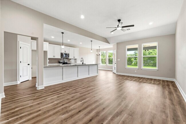 Photo - 1208 Ada St