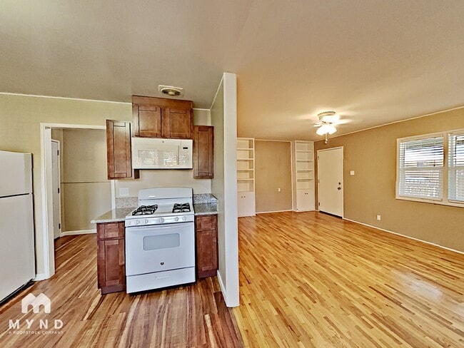 Photo - 7 Garrison Dr