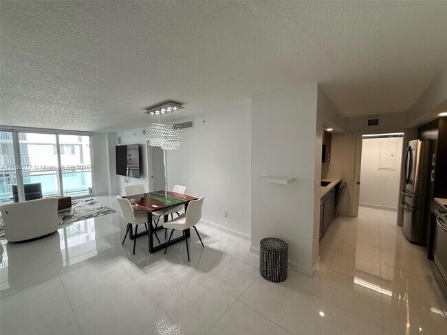 Photo - 6917 Collins Ave Unit 906