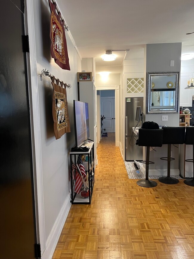 Photo - 21 Beacon St Unit 5N