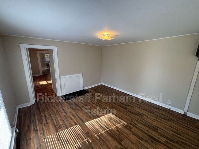 Photo - 118 13th Ave