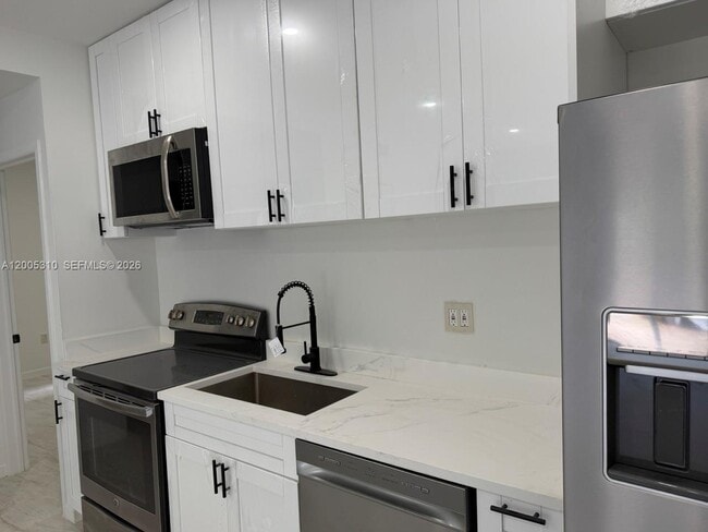 Building Photo - 2335 NW 68th St