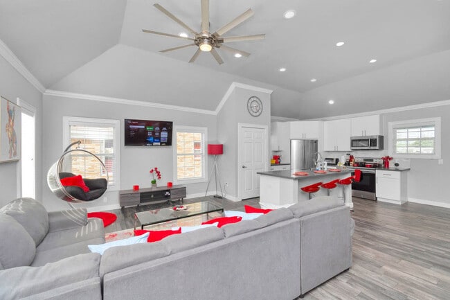 Photo - 2615 Arbor St Unidad ID1047954P