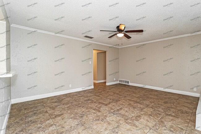 Photo - 6929 Mccoy Dr
