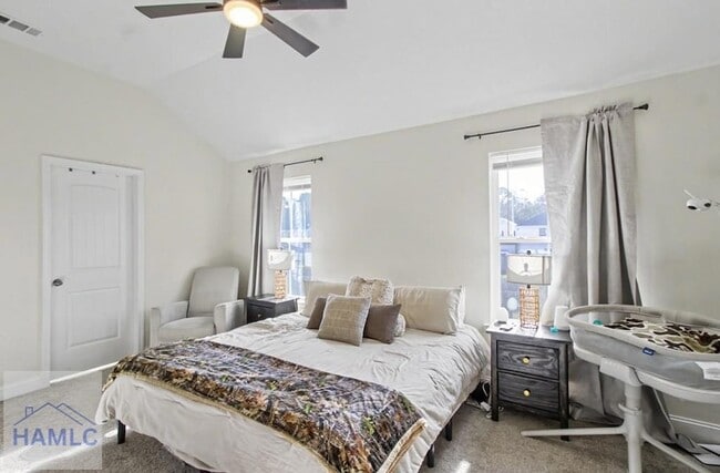 Photo - 1052 Grayson Ave