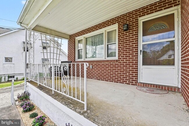 Photo - 4125 Cliffvale Rd