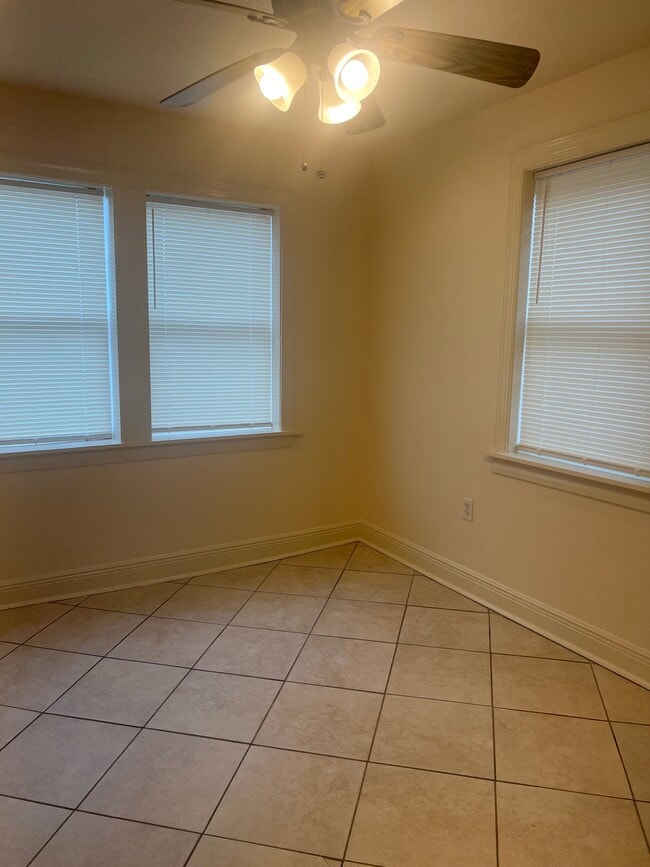 Photo - 614 Fourth St Unit 614