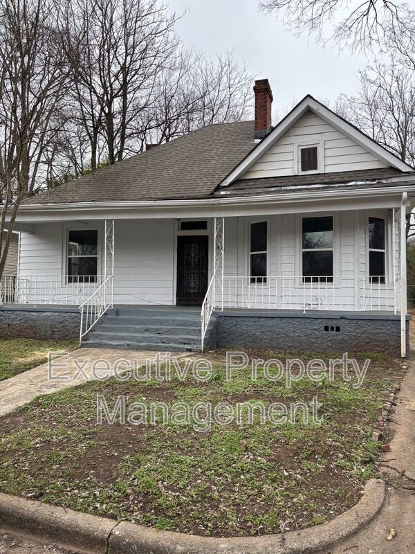 Photo - 329 Theta Ave S House