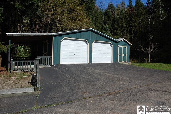 Photo - 2656 1/2 Horton Rd