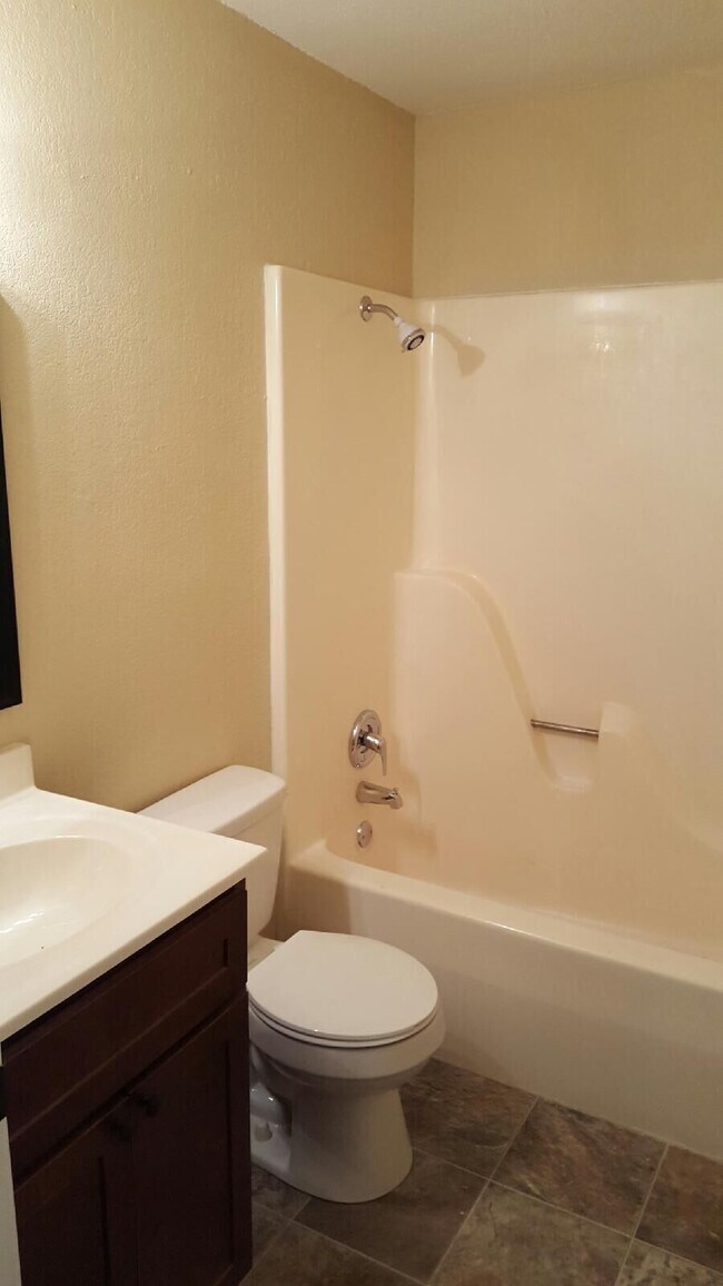 Photo - 823 Cherry St Unit 2