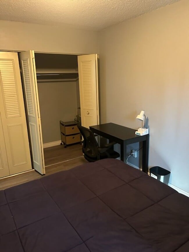 Photo - Furnished 1 Bed / 1 Bath – All Utilities Included