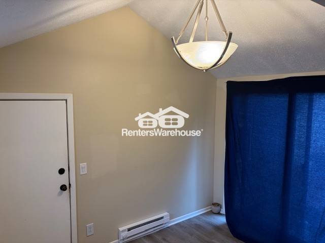 Photo - 415 Decatur Ave N