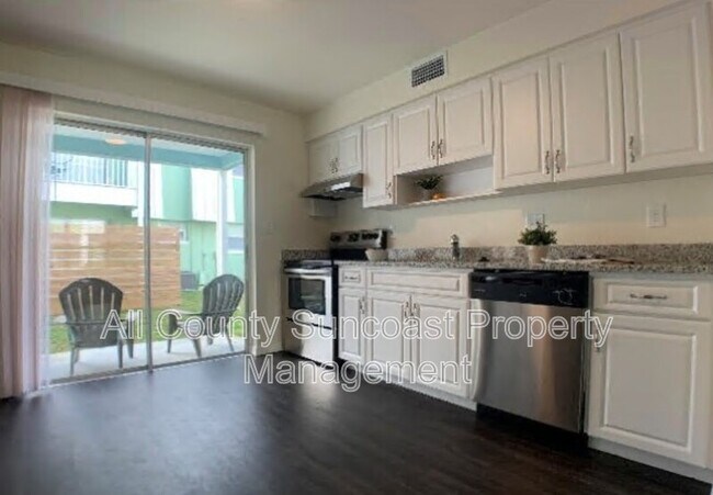 Photo - 7450 35th St N Unit 202