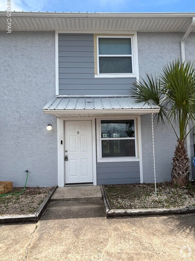 Building Photo - 8003 Beach Dr Unit B Rental