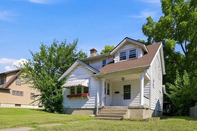 Photo - 147 W Hudson Ave