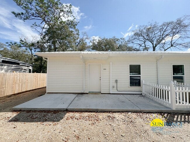 Building Photo - BRAND NEW CONSTRUCTION, centrally located duplex!