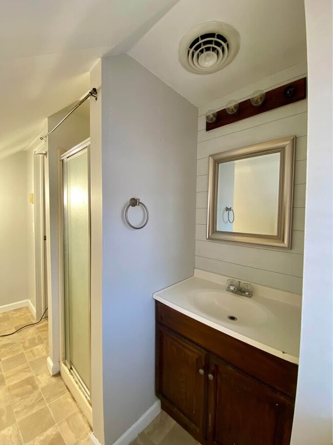 Photo - 20 Terra Cotta Ave Unit 2 - Upstairs