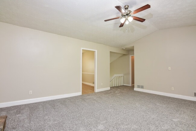Photo - 1260 Halter Ln