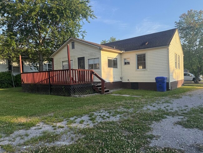 Photo - 109 Meadowbrook St