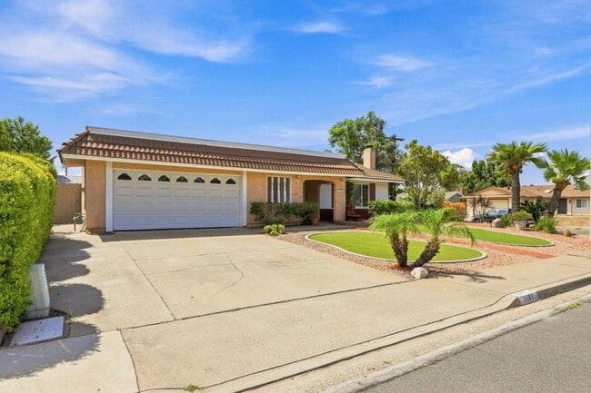 Photo - 1101 Calle Vista Ave