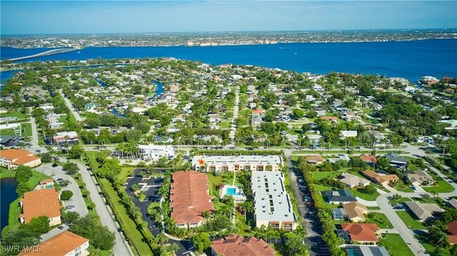 Building Photo - 12481 McGregor Blvd Unit 17 Rental