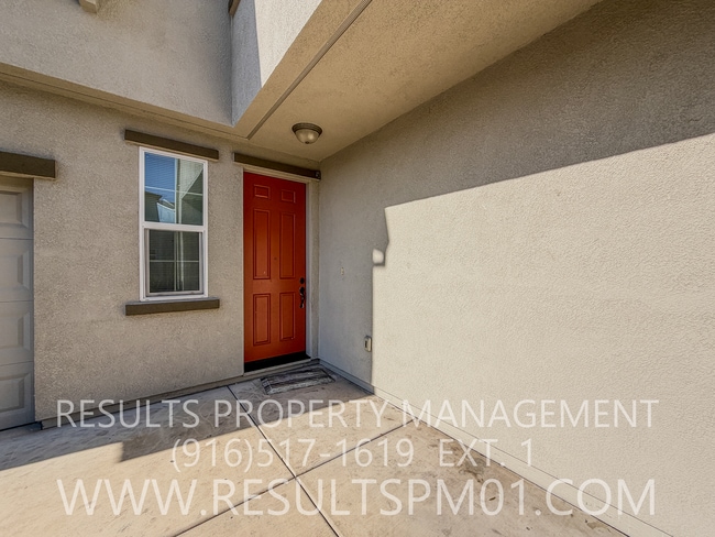 Photo - Stunning 4 Bedroom Home in Winding Meadow Village