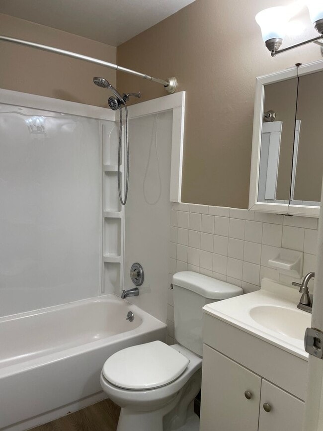 Photo - 1261 Uhlwood Dr Unit 1261 Uhlwood