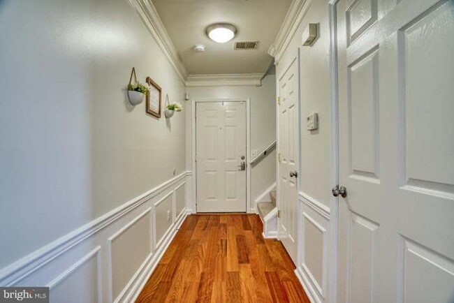 Main level walk way - 8185 Halley Ct Unit 8185 Halley Ct