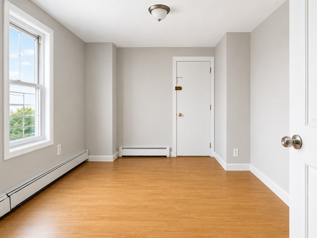 Photo - 3972 Bronx Blvd Unit 2S