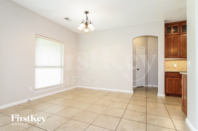 Photo - 304 SW 171st St