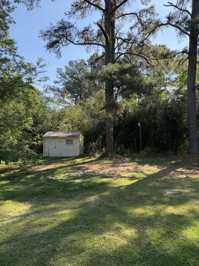 Photo - 6793 Edwards Ave