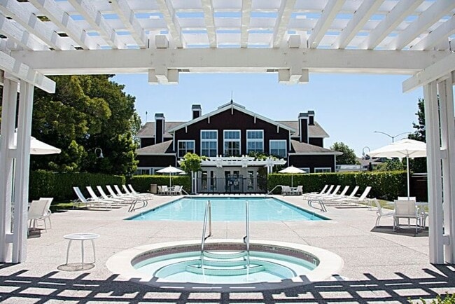 Photo - 26 Bayside Ct Unit 0