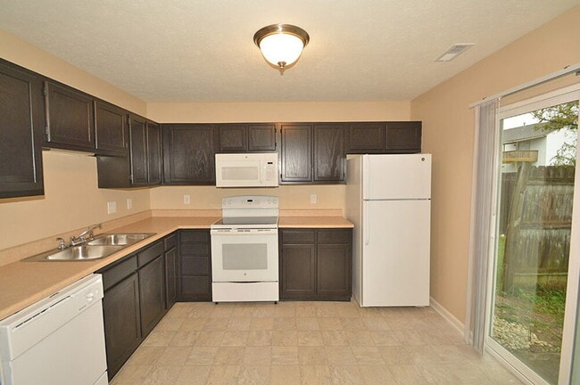 Photo - 4071 Dogwood Ct