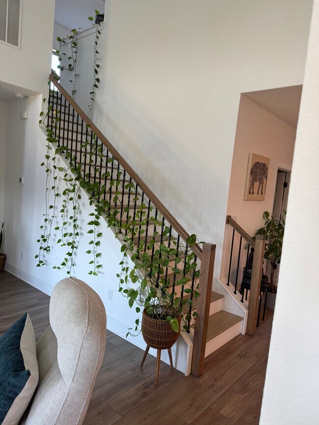 Photo - 920 Ray Berglund Blvd