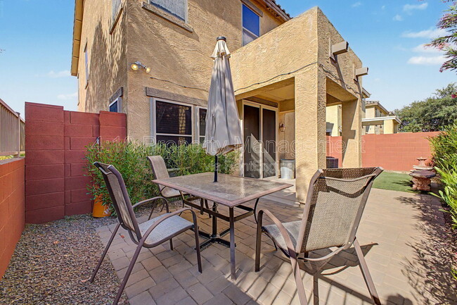 Building Photo - 6355 W Sophie Ln