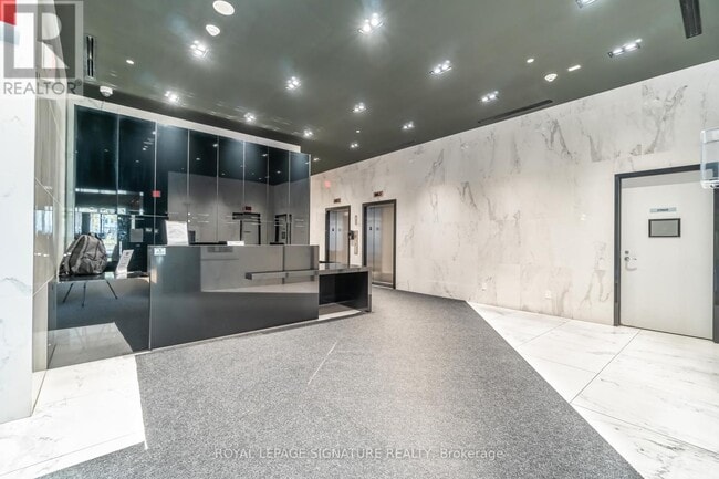 Photo - 39 Brant St Unit 603