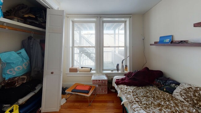 Photo - 9 Chesterton St Unit 2