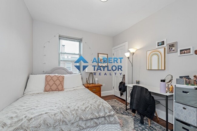 Building Photo - 16 Sewall St Unit 3