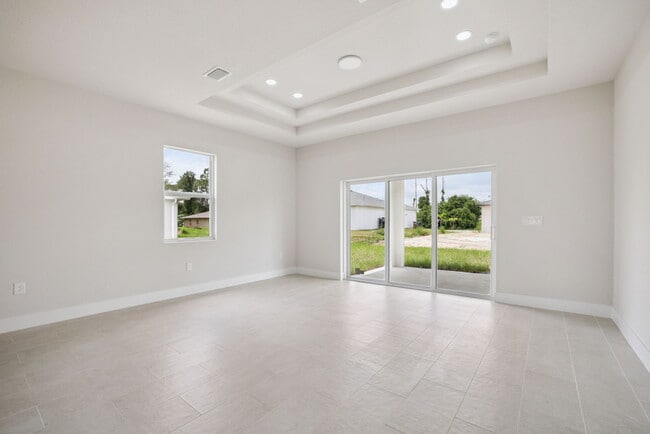 Photo - 4873 29th St SW